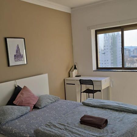 Quarto Familiar Com Cama De Casal Apenas Para Casais E Raparigas Nenhum Homem Individual Braga Buitenkant foto