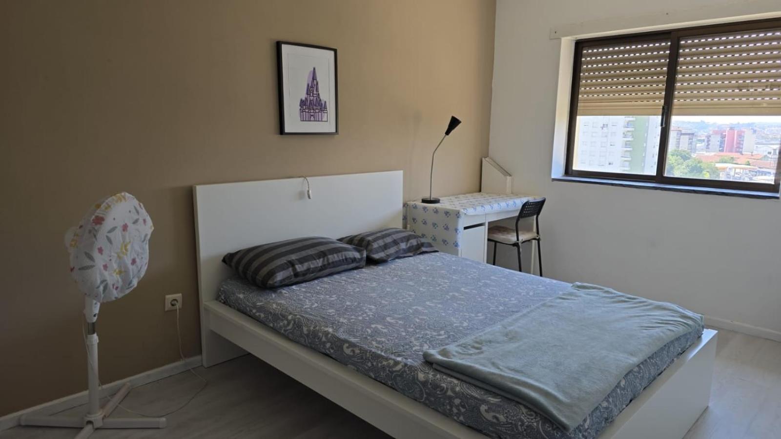 Quarto Familiar Com Cama De Casal Apenas Para Casais E Raparigas Nenhum Homem Individual Braga Buitenkant foto